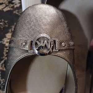 REDUCED Michael Kors Metallic Driving loafers